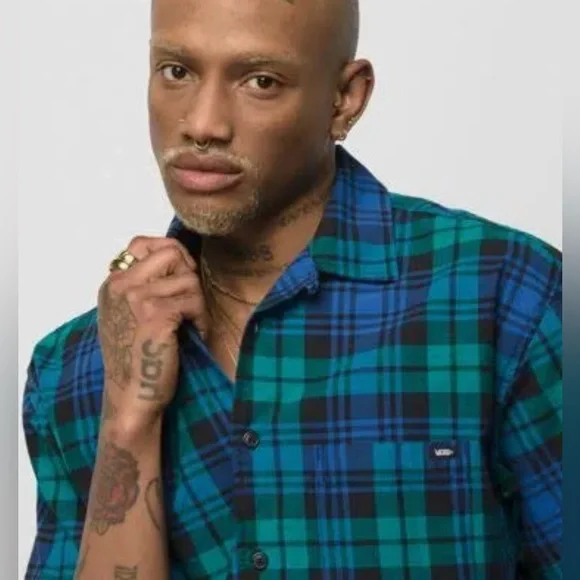 Vans 💯% cotton Anaheim Woven loose Fit Button Up Black/ Blue Size M, Size L - Picture 7 of 10